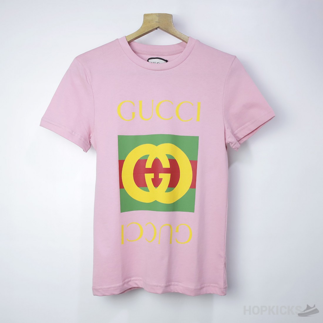 Gucci lion t shirt deals